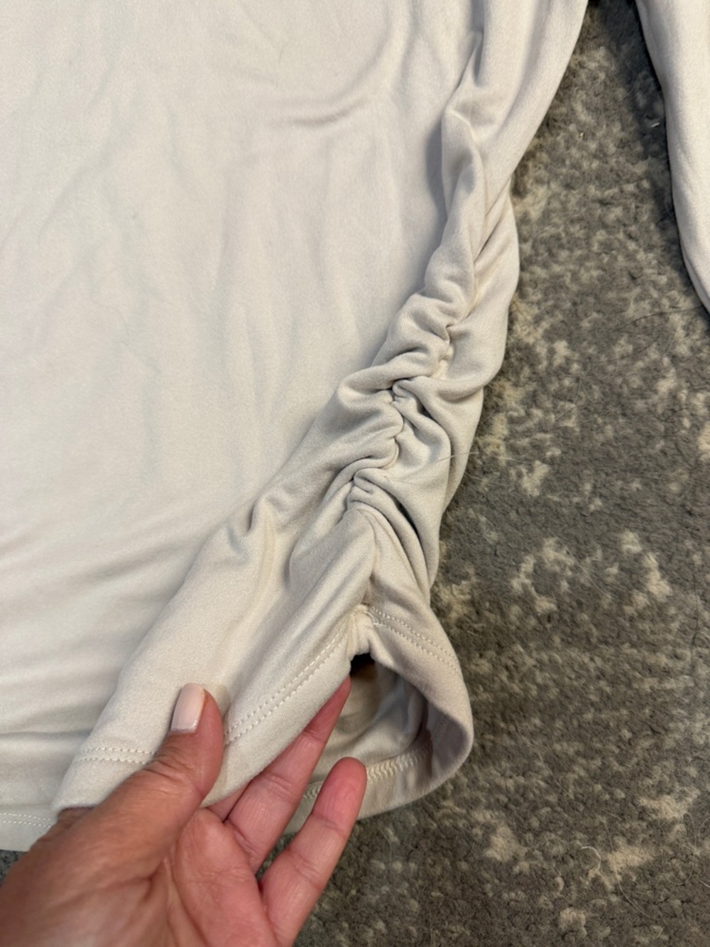 Women’s Side-Ruched Long Sleeve Tee - Light Beige - Picture 3 of 3
